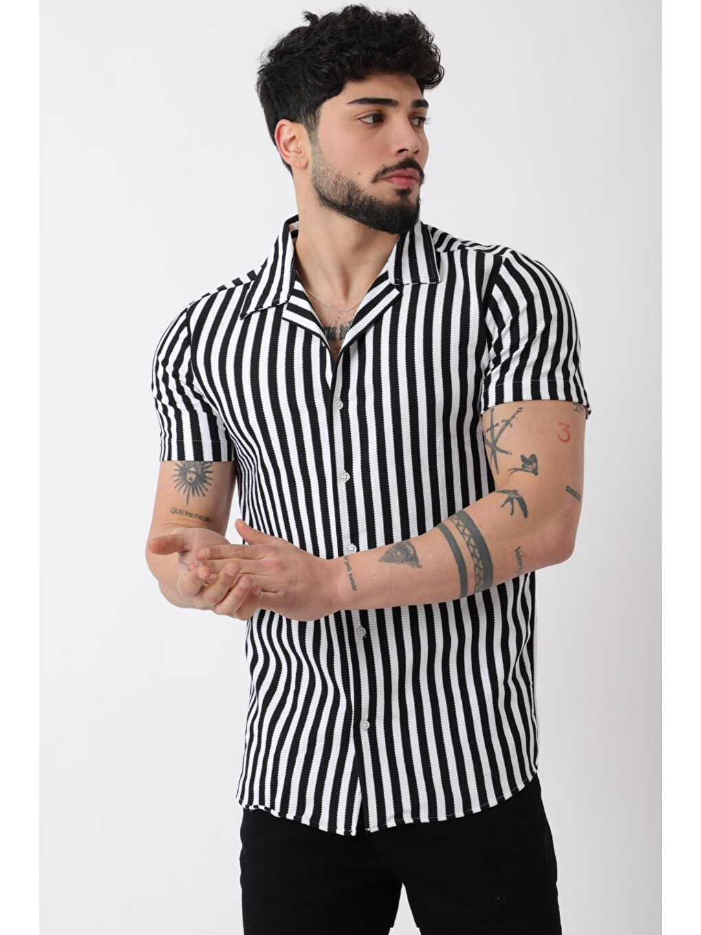 Siyah Apaç Yaka Çizgili Ottoman Kısa Kol Gömlek JL_40364-1