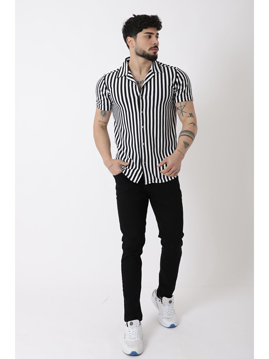 Siyah Apaç Yaka Çizgili Ottoman Kısa Kol Gömlek JL_40364-5