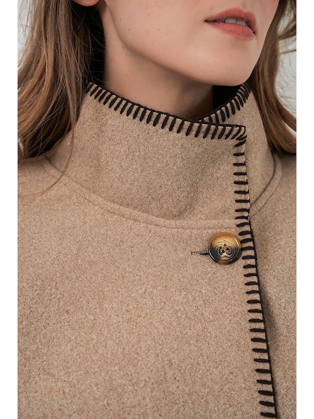 Kadın Dikiş Detaylı Kaşe Panço 9166 - A.Bej-4