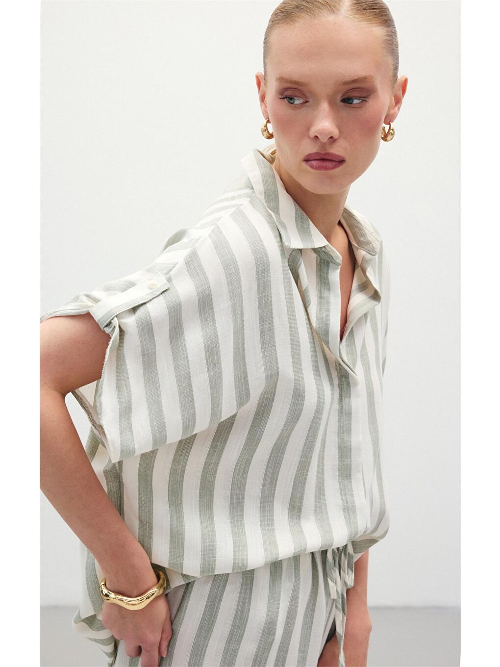 Çizgili Kısa Kol Gömlek - Haki-6