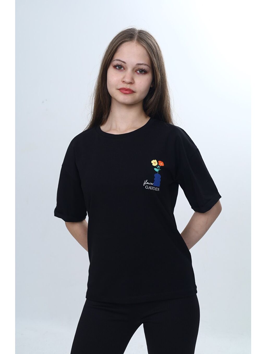 Siyah Kız Çocuk Baskılı Bisiklet Yaka Düşük Omuz Kısa Kollu Tişört 24974-2