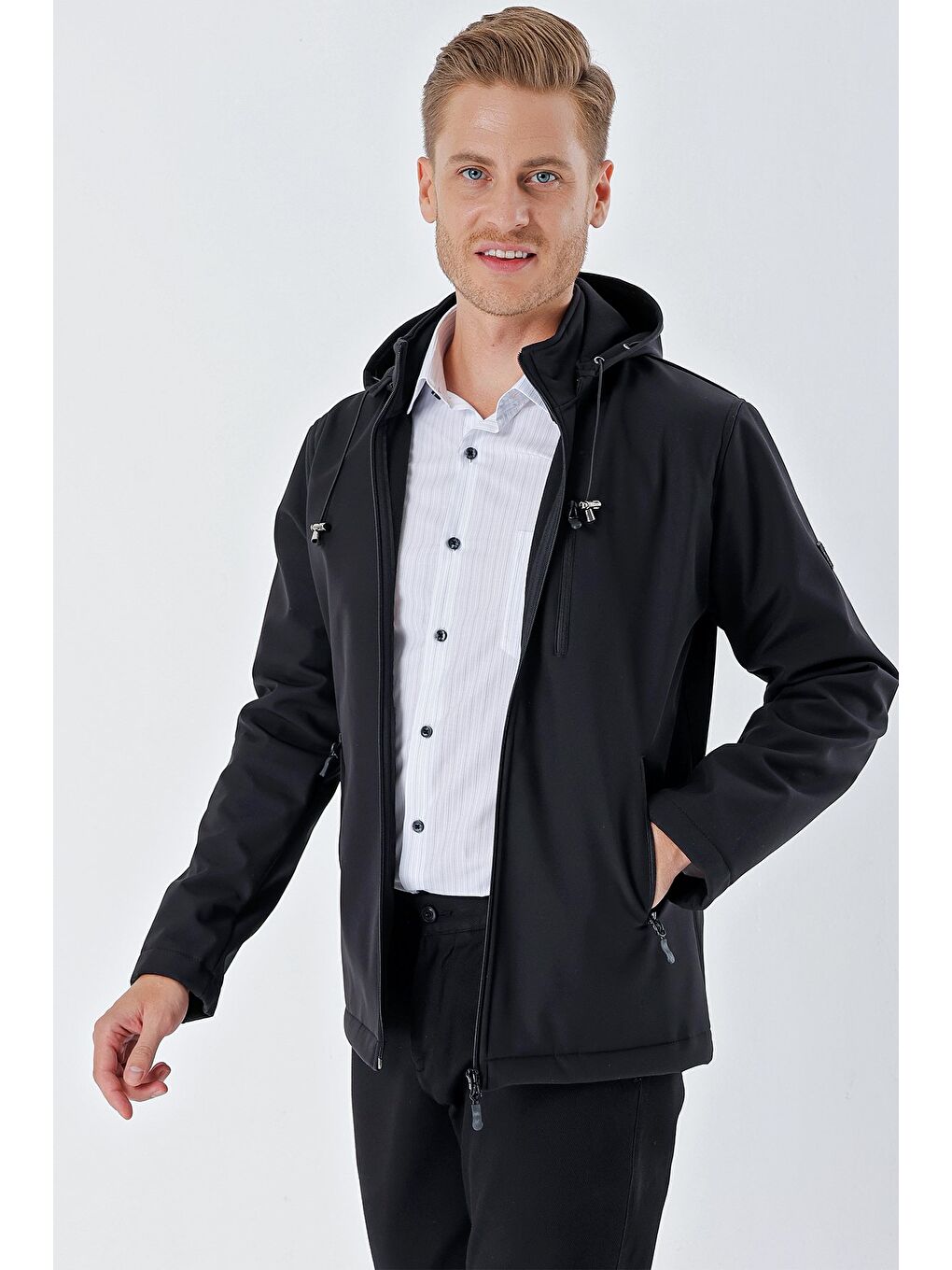 Siyah Kapüşonlu Astarlı Slim Fit Dar Kesim Casual Mont 1007235163-5