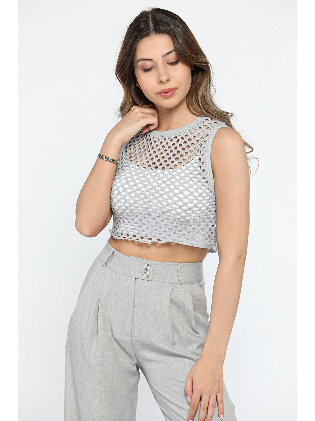 GÜLSELİ Gri Bisiklet Yaka File Kadın Crop Top Örme Süveter - 1