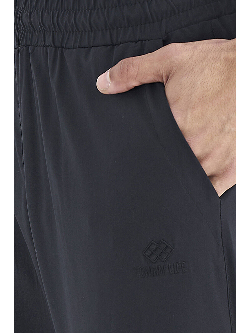 Siyah Yan Cep Detaylı Lastikli Erkek Şort - 81238-4