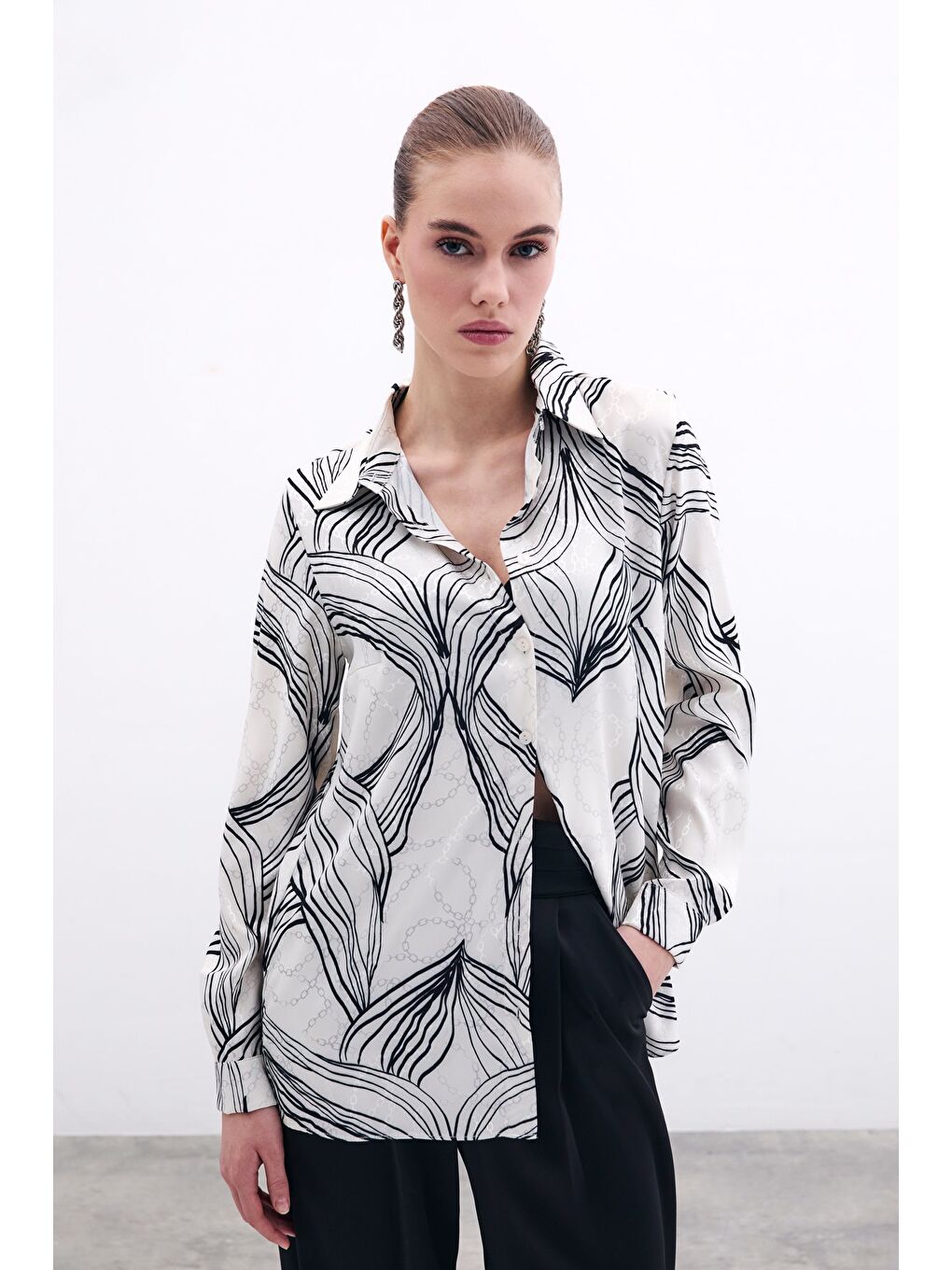 SATEEN Desenli Saten Gömlek - Siyah - 1