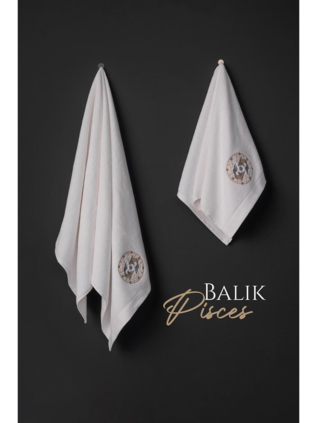 Beyaz %100 Microcotton Üst Kalite Havlu Seti Burç Nakışlı