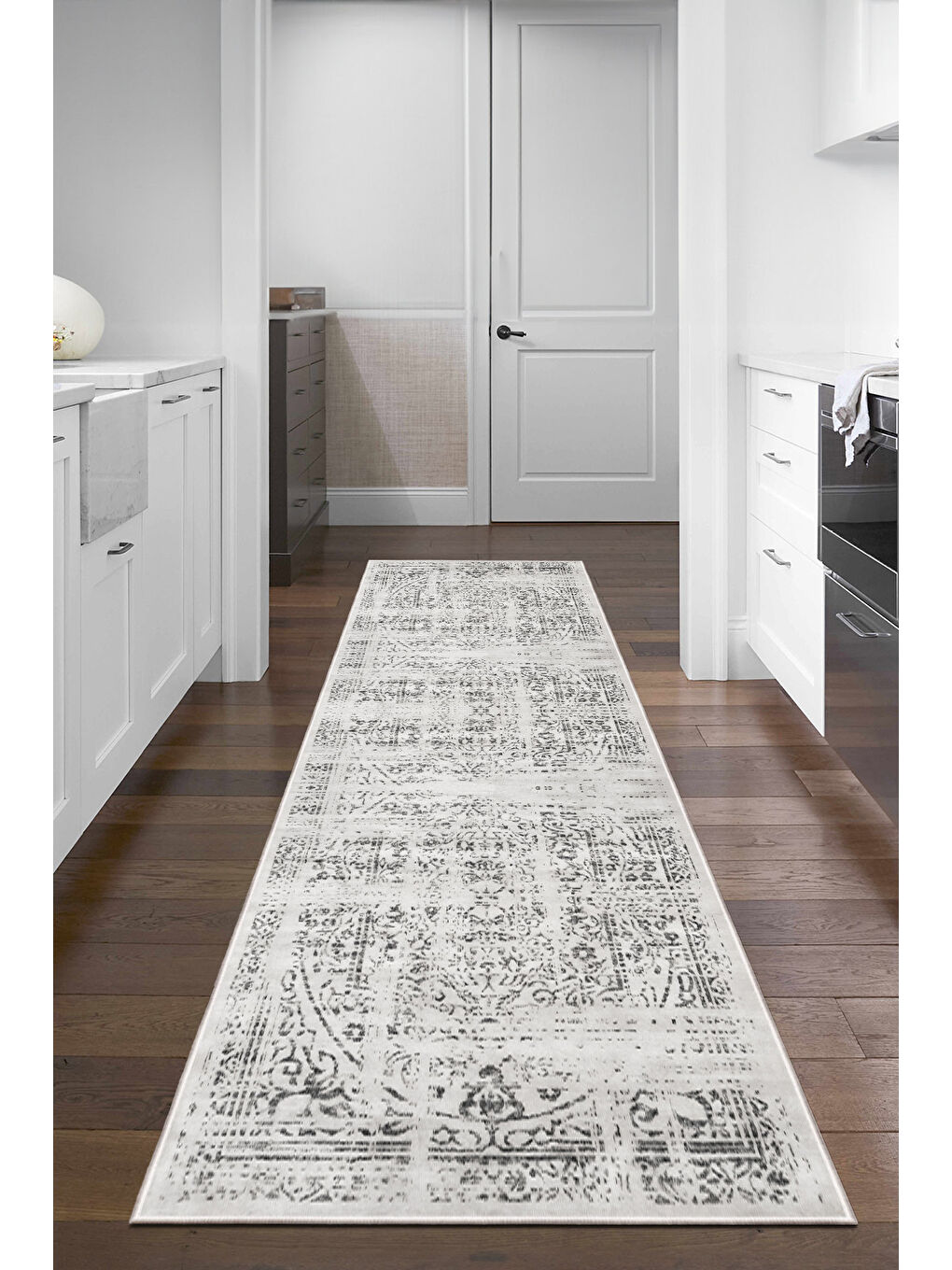 Gri Dekoratif Özel Tasarım Yıkanabilir İnce Kaymaz Tabanlı Modern Halı KECE FR39-4