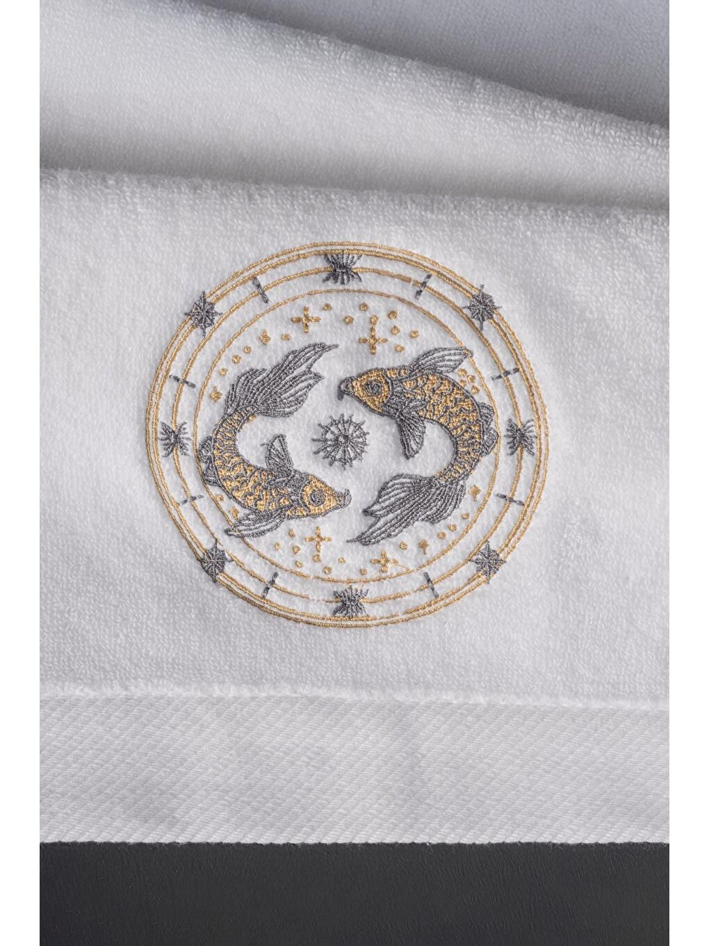 Beyaz %100 Microcotton Üst Kalite Havlu Seti Burç Nakışlı-7