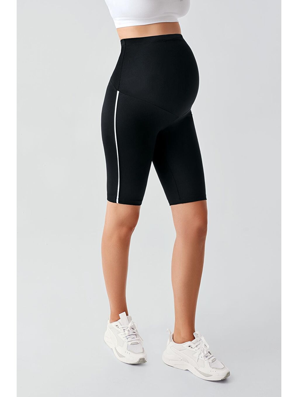 Siyah Biyeli Diz Üstü Biker Esnek Ayarlanabilir Bel Hamile Tayt T27-2