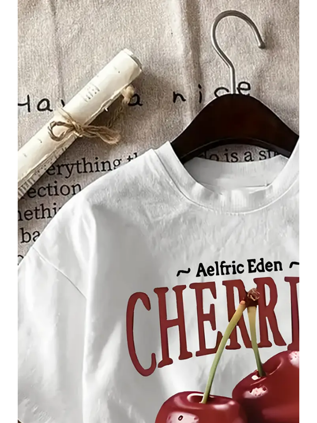 Kadın Beyaz Cherry Baskılı Regular Bisiklet Yaka T-Shirt-2