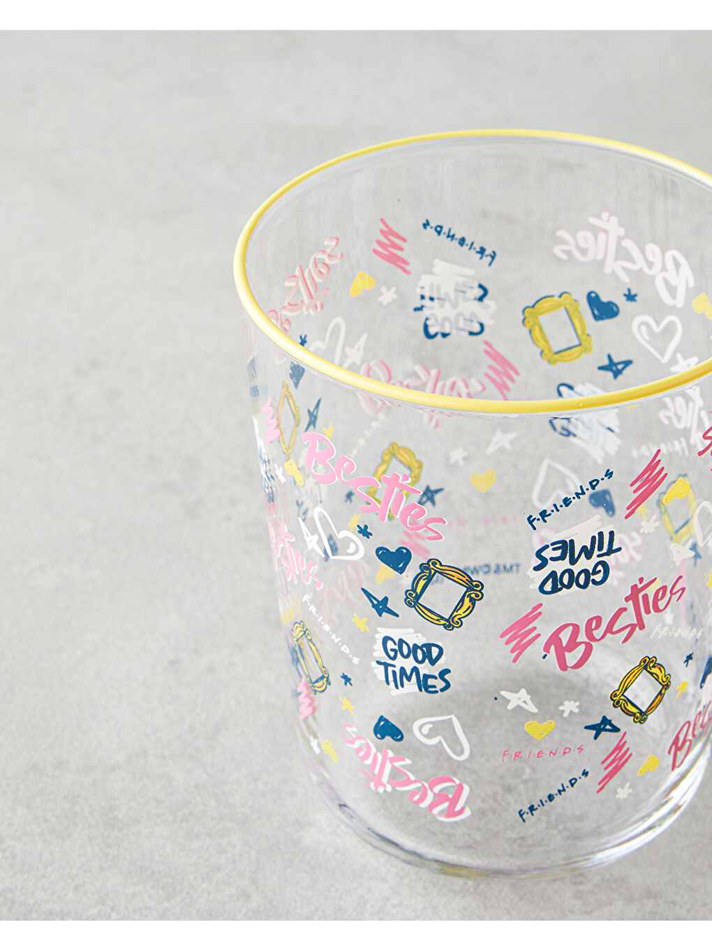 Beyaz Friends Cam 3'lü Lisanslı Bardak 315 Ml Renkli-2