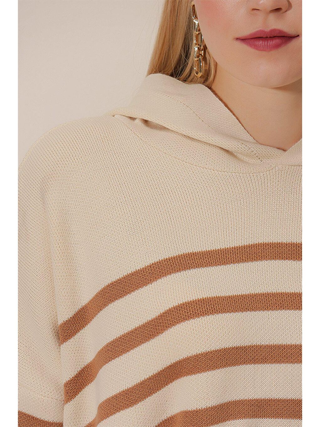 Bej Çizgili Kapüşonlu Triko SWEAT-3