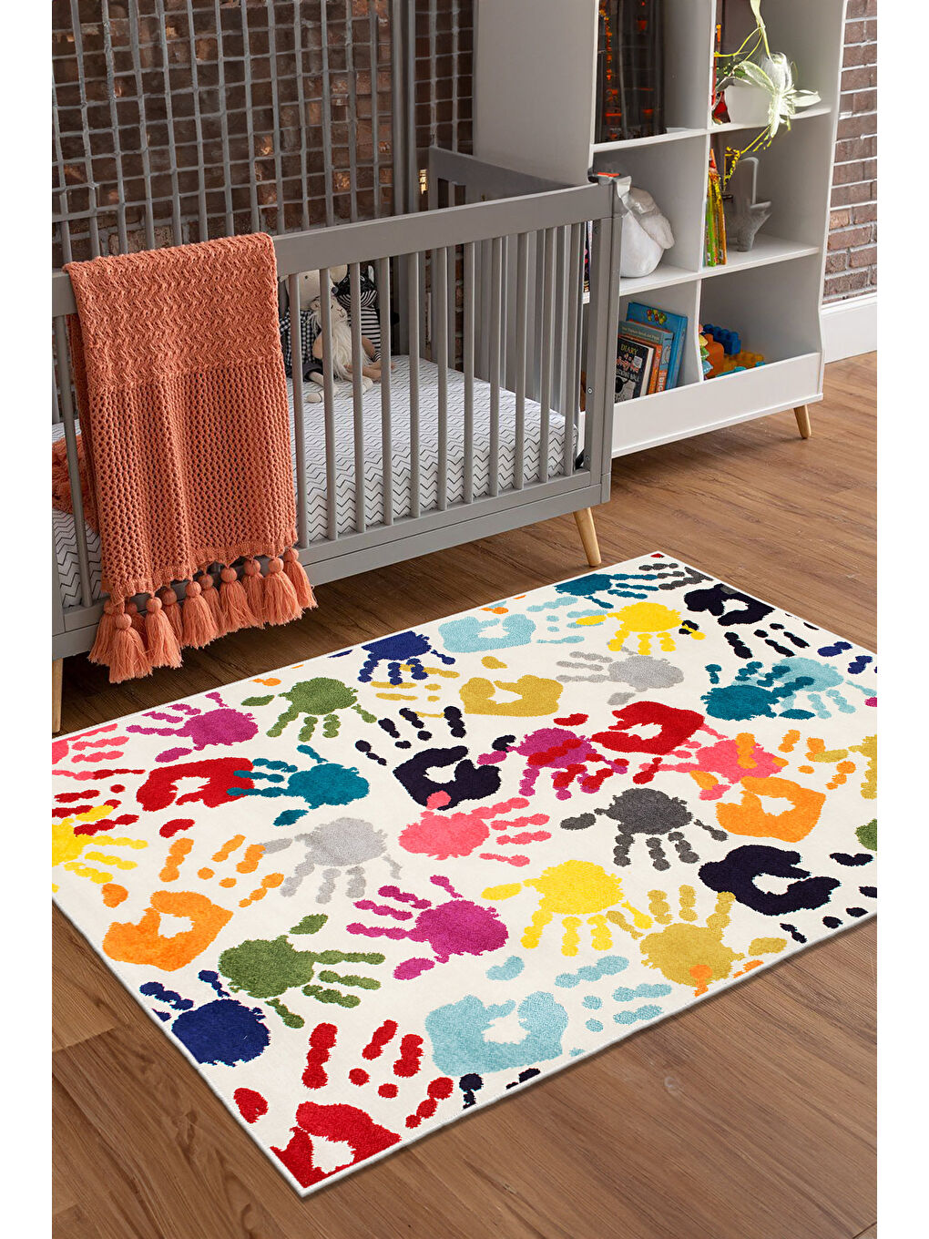 Bej Dekoratif Özel Tasarım Yıkanabilir İnce Kaymaz Tabanlı Modern Halı KECE FR33-1