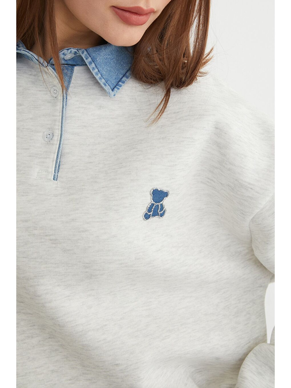 Gri 3 İplik Ayıcık Nakışlı Polo Yaka Denim Detaylı Sweatshirt-4