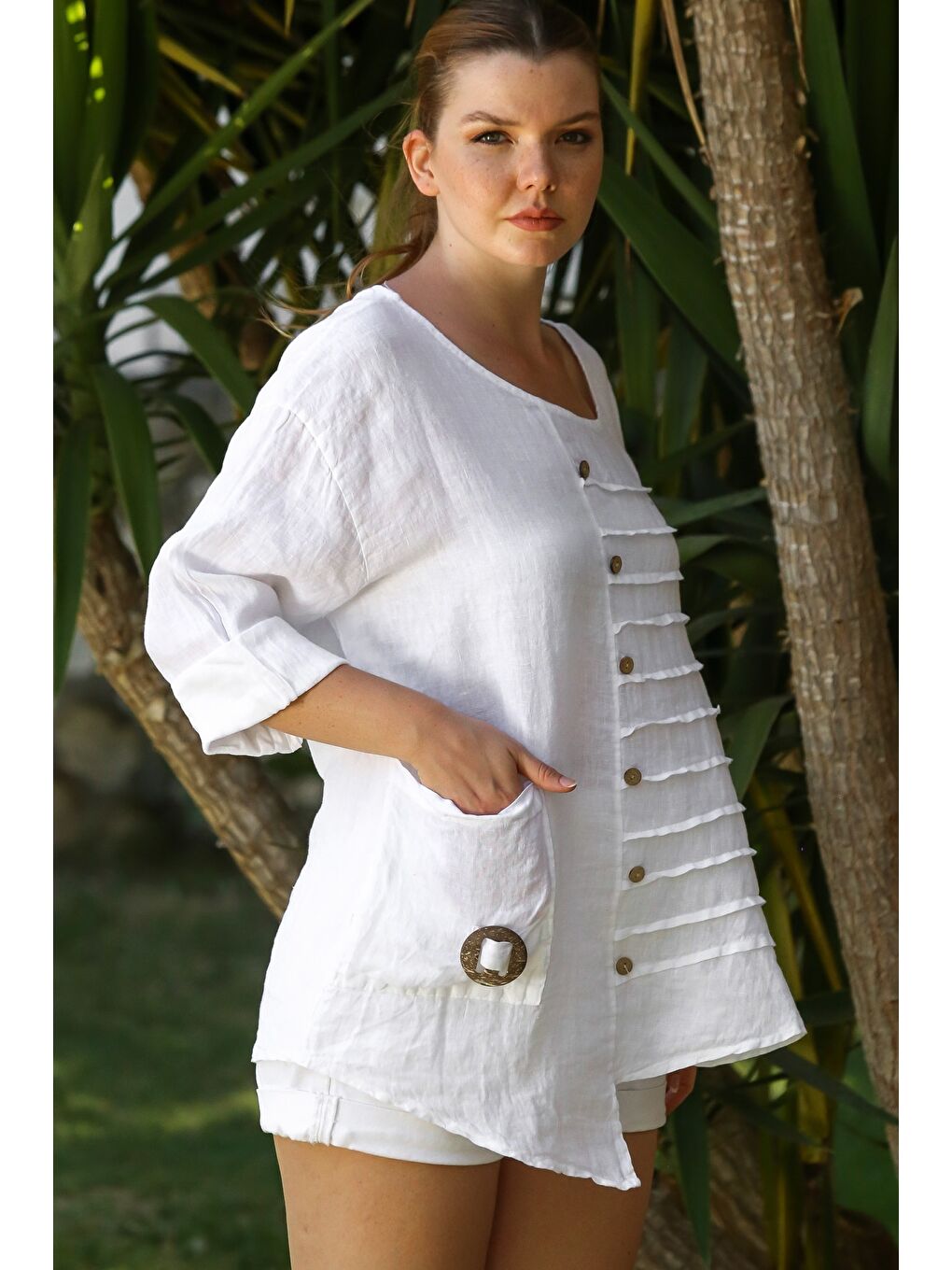 İtalyan Beyaz Havuz Yaka 3/4 Kol Düğmeli Cepli Casual Keten Asimetrik Dokuma Bluz 75 66-2