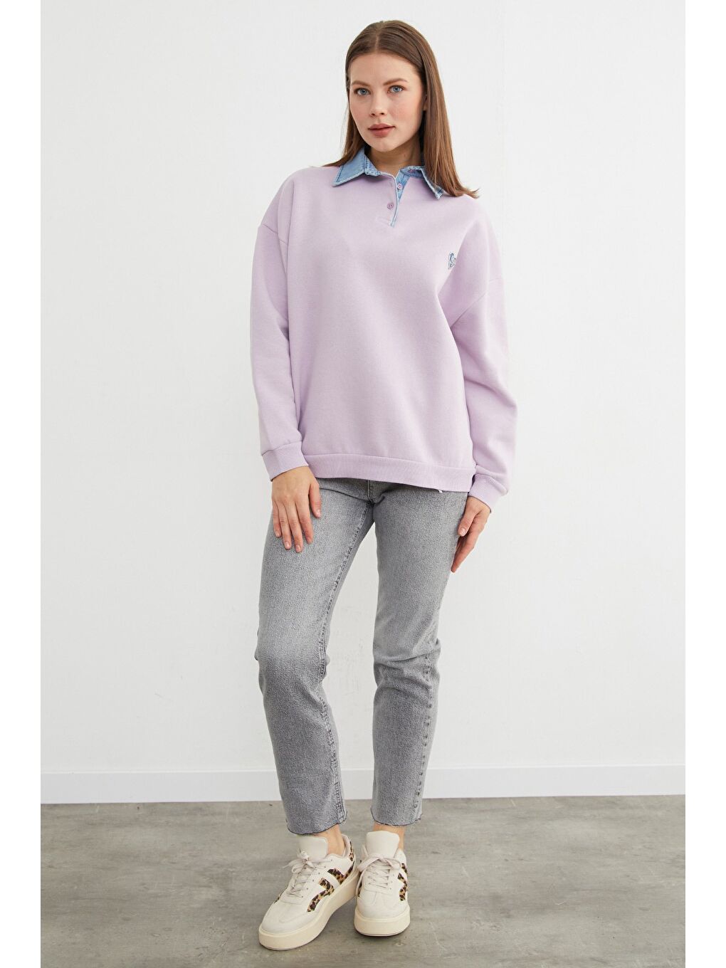 Lila 3 İplik Kalp Nakışlı Polo Yaka Denim Detaylı Sweatshirt-1