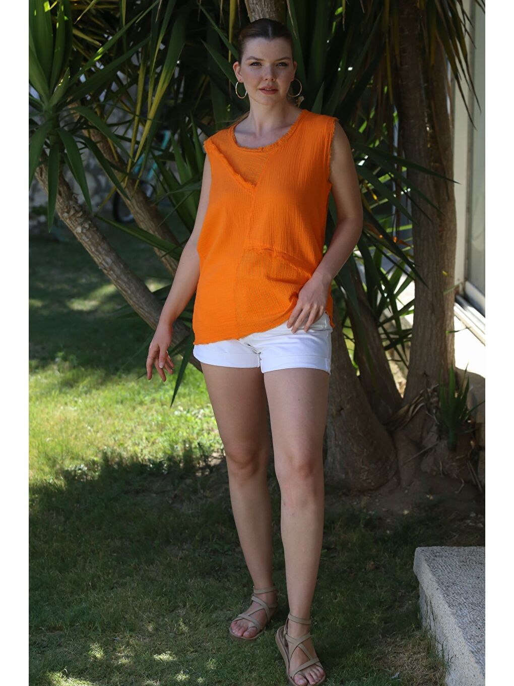 Organik Pamuk Turuncu Yuvarlak Yaka Kolsuz Yıkamalı Pis Dikişli Casual Müslin Dokuma Bluz 70 60-3