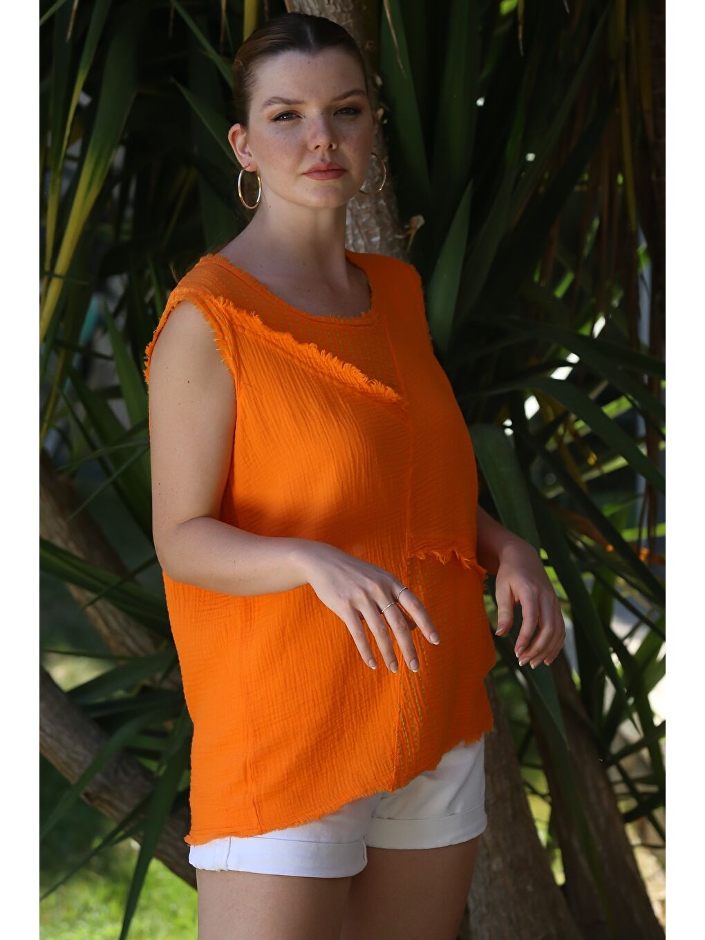 Organik Pamuk Turuncu Yuvarlak Yaka Kolsuz Yıkamalı Pis Dikişli Casual Müslin Dokuma Bluz 70 60-4