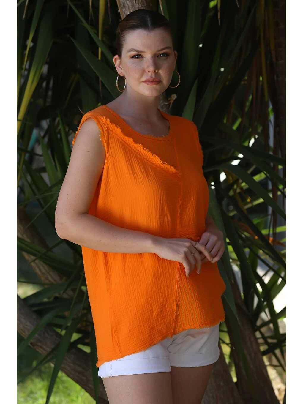 Organik Pamuk Turuncu Yuvarlak Yaka Kolsuz Yıkamalı Pis Dikişli Casual Müslin Dokuma Bluz 70 60-5
