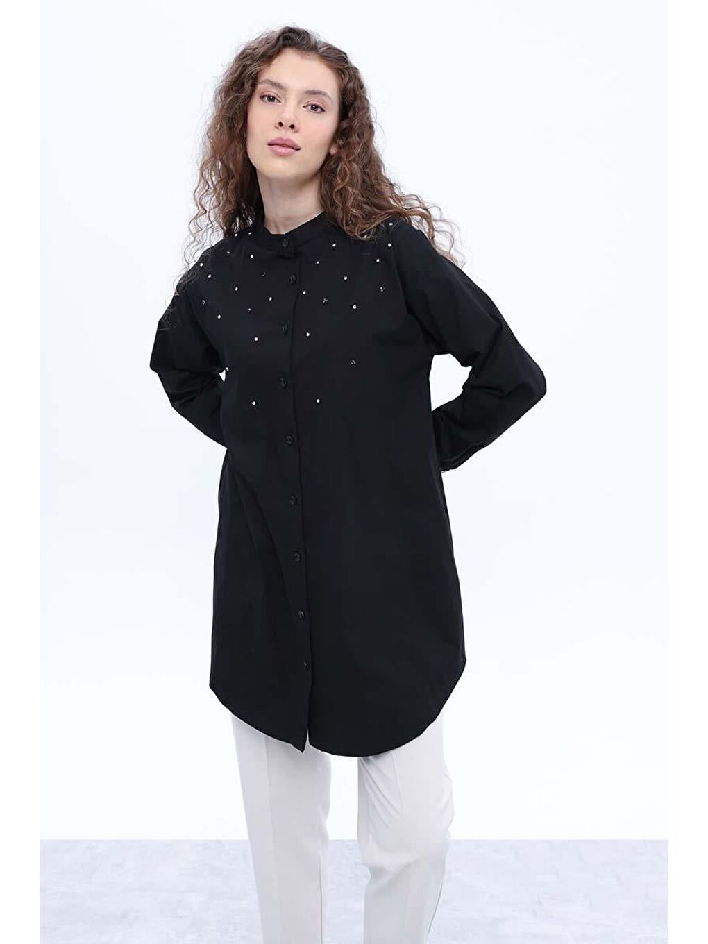 Siyah-Pamuklu Taş Detaylı Gömlek Tunik-4