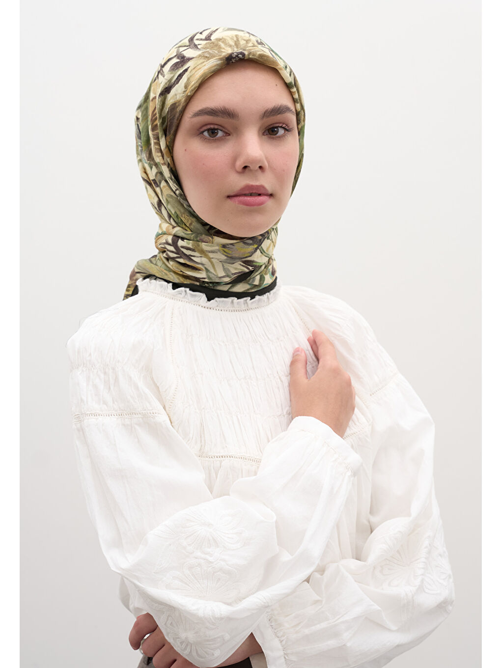 Vıntage Garden Desen Pamuklu Viskon Eşarp Yeşil-2