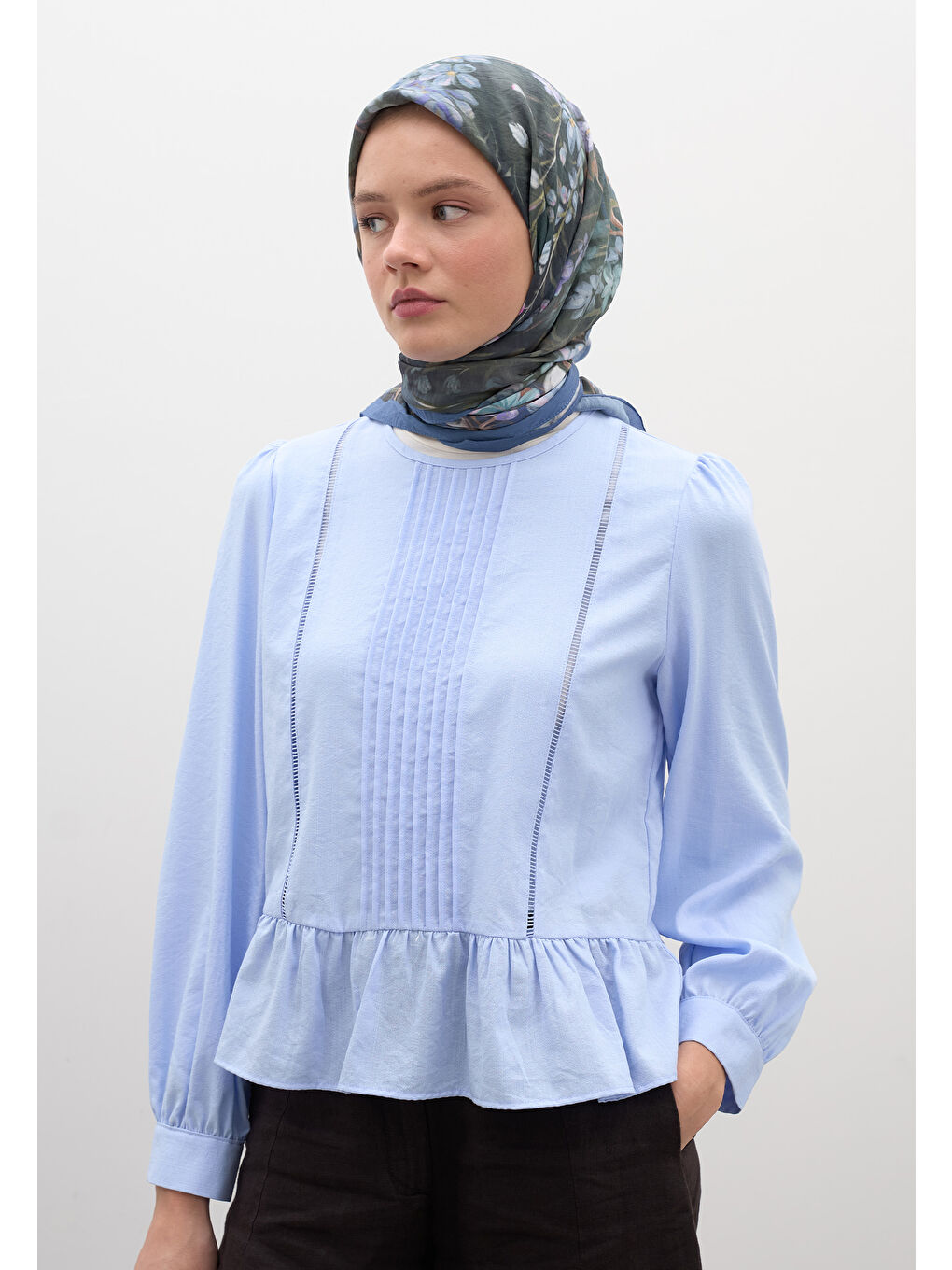 Wısterıa Desen Pamuklu Viskon Eşarp Mavi