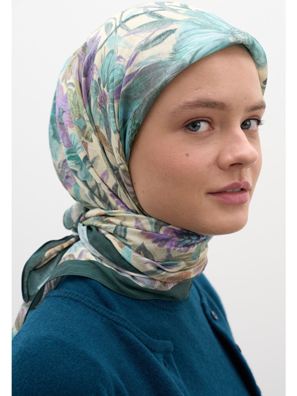 Vıntage Garden Desen Pamuklu Viskon Eşarp Petrol-2