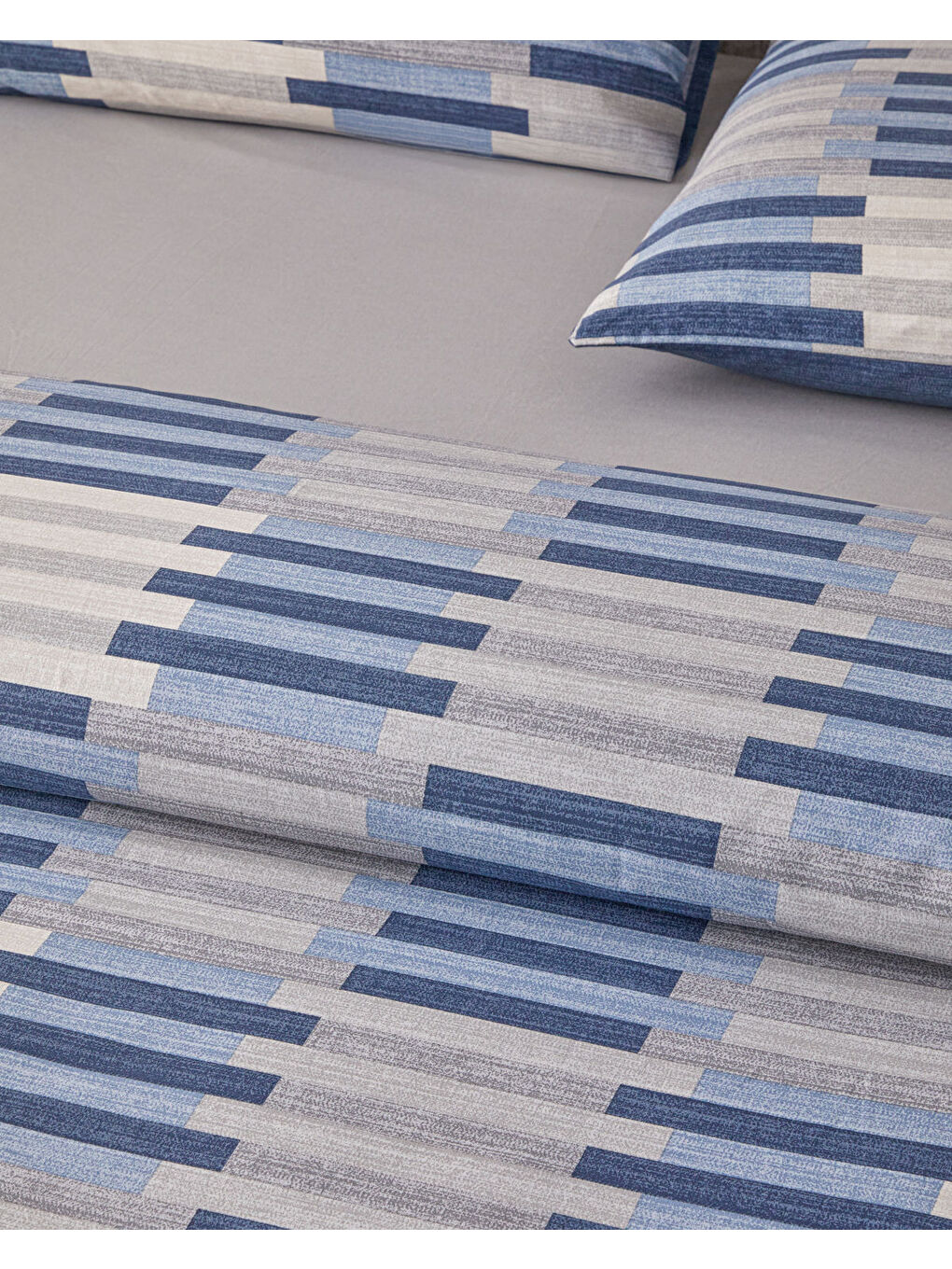 Siyah Blockform Kolay Ütülenir Tek Kişilik Nevresim Takımı 160x220 cm Koyu Mavi-Bej-2