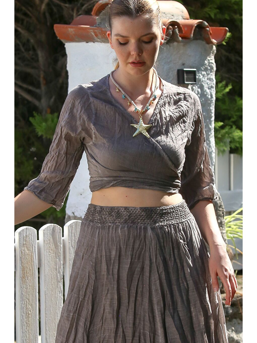 Bej Organik Pamuk Vizon Kruvaze Yaka 3/4 Kol Bağlamalı Yıkamalı Casual Crop Dokuma Bluz 40 60