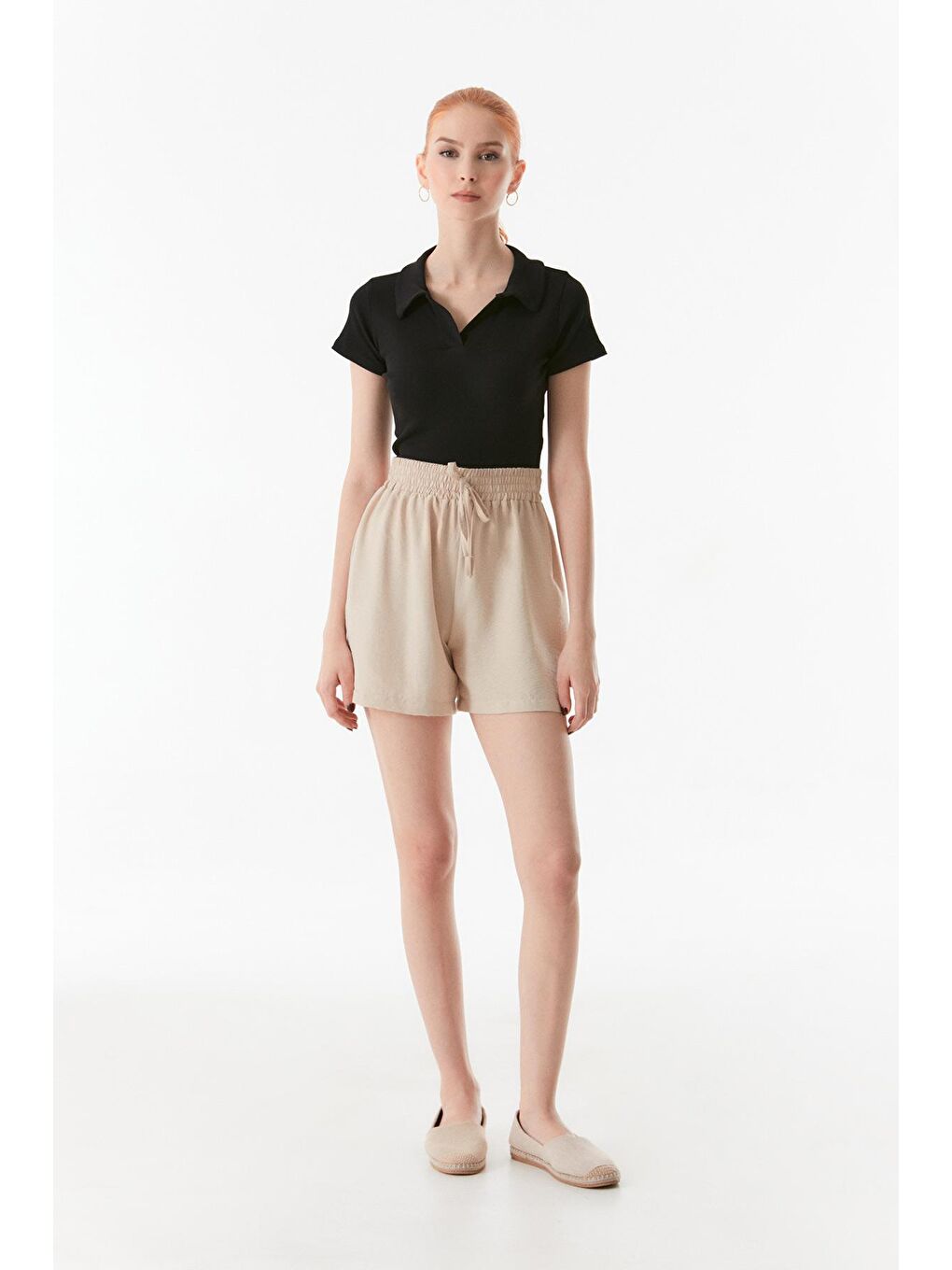 Bej Basic Ayrobin Kumaş Beli Bağcıklı Şort