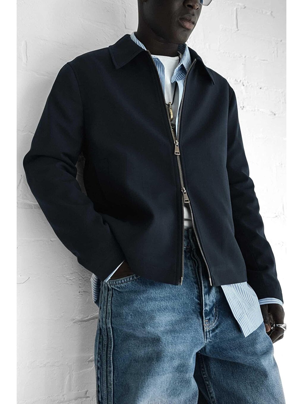 Erkek Relaxed Fit Fermuarlı İnce Yağlı Görünümlü Ceket Lacivert-2
