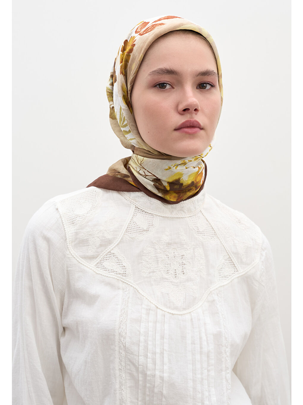 Kahverengi Dıtsy Leaves Desen Pamuklu Viskon Eşarp Kiremit-2