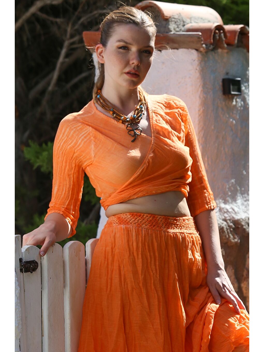 Organik Pamuk Turuncu Kruvaze Yaka 3/4 Kol Bağlamalı Yıkamalı Casual Crop Dokuma Bluz 40 60-2