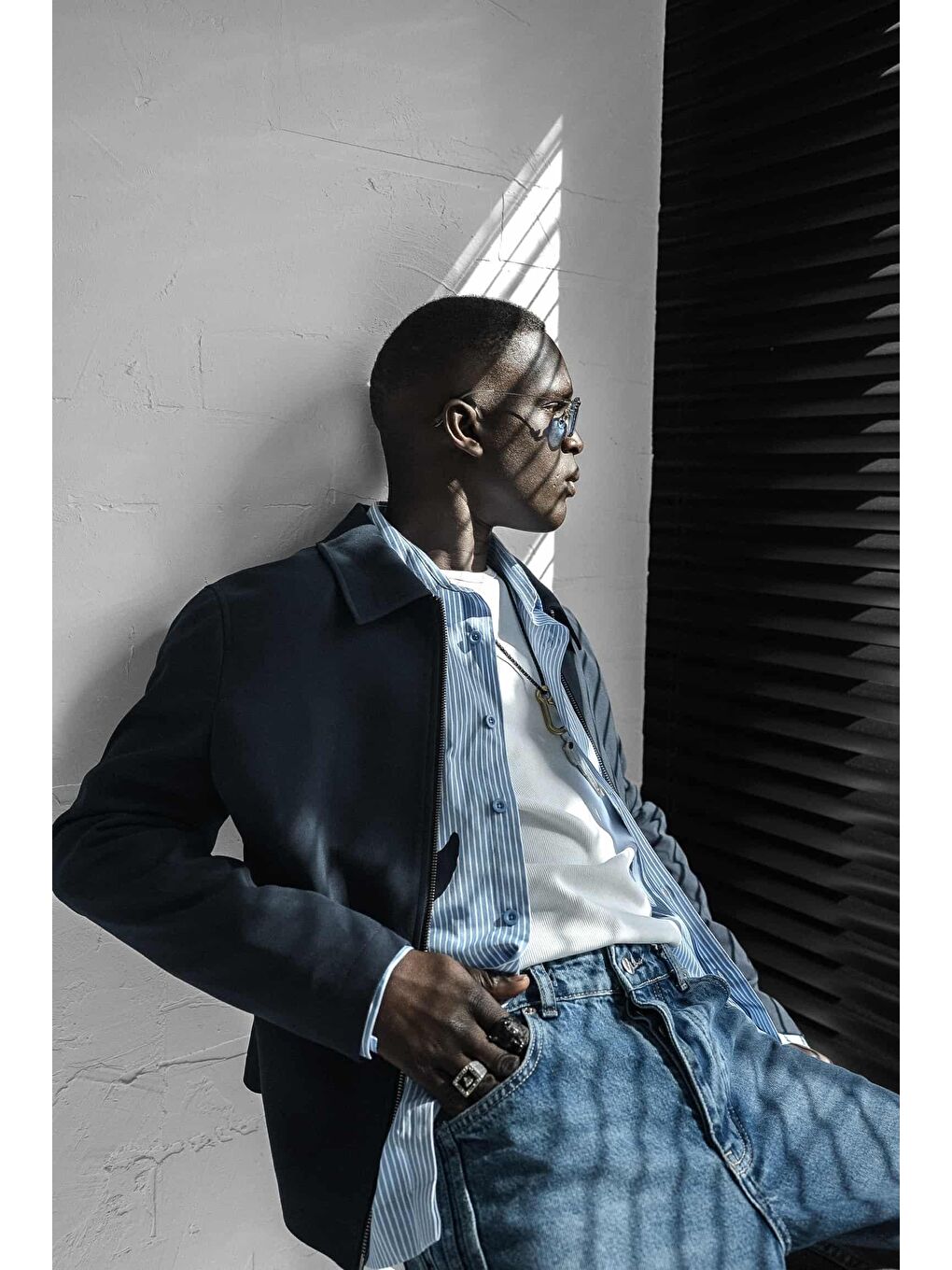 Erkek Relaxed Fit Fermuarlı İnce Yağlı Görünümlü Ceket Lacivert-6