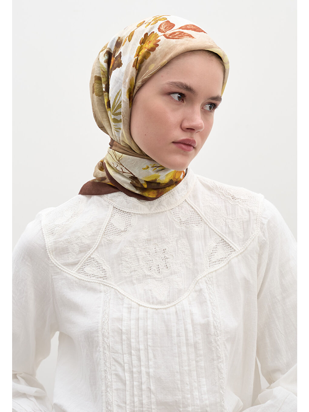 Kahverengi Dıtsy Leaves Desen Pamuklu Viskon Eşarp Kiremit-3