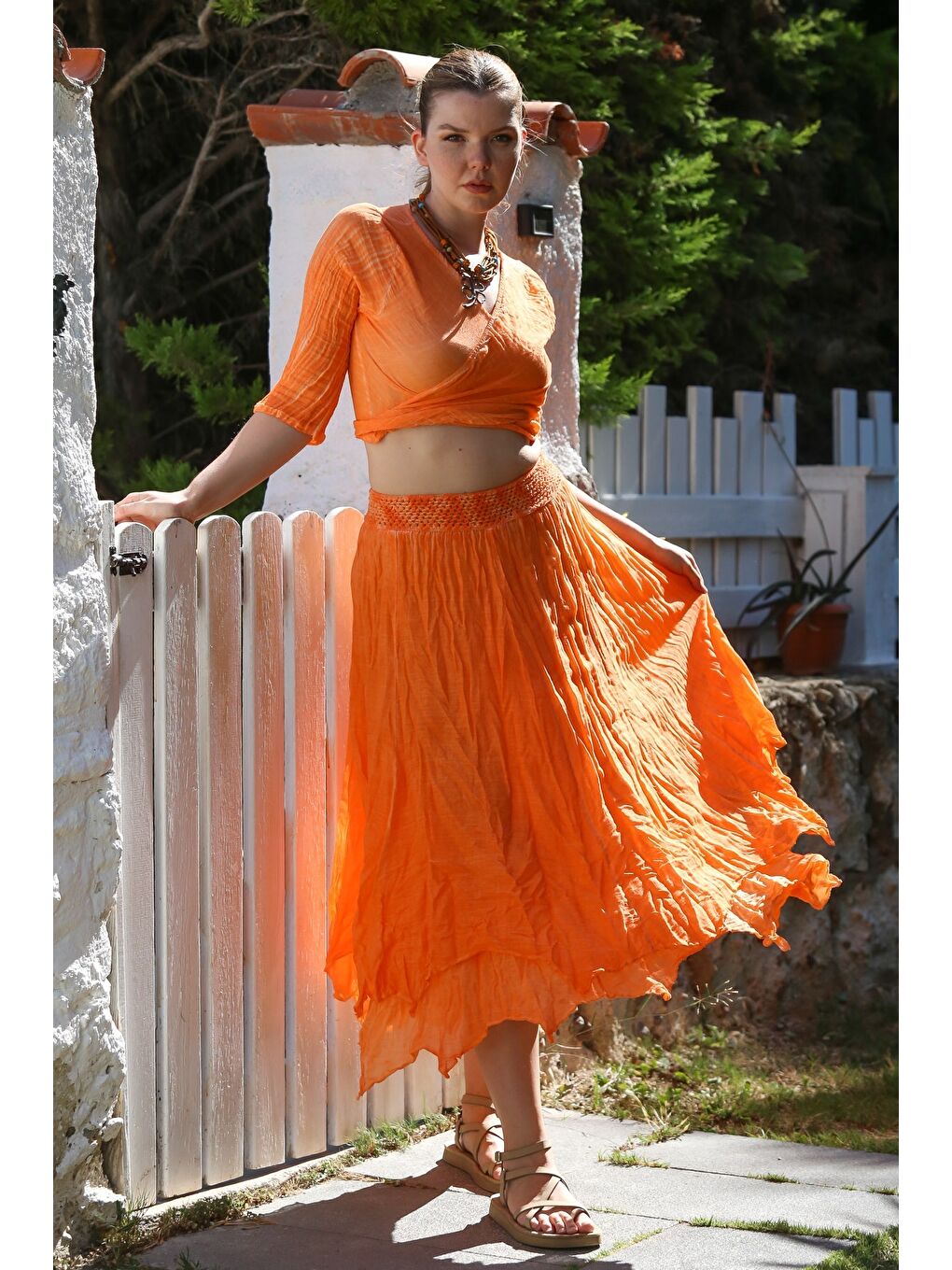 Organik Pamuk Turuncu Kruvaze Yaka 3/4 Kol Bağlamalı Yıkamalı Casual Crop Dokuma Bluz 40 60-6