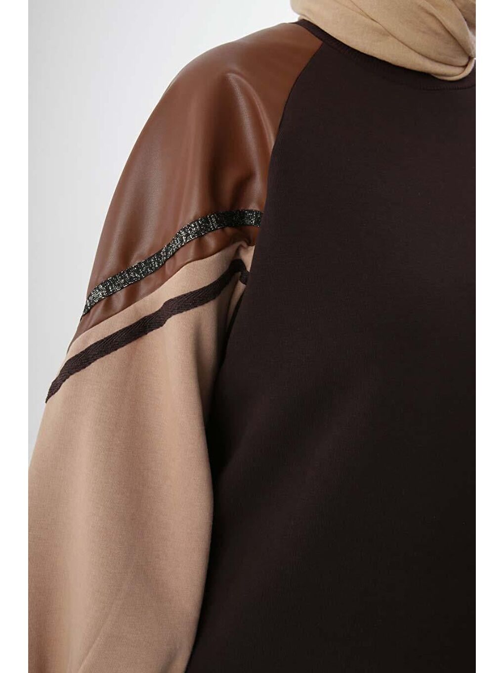 Kahverengi Acı Kahve-Şardonlu Deri Garnili Şeritli Sweatshirt-4