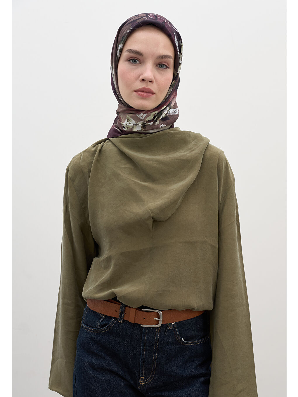 Dıtsy Leaves Desen Pamuklu Viskon Eşarp Mürdüm