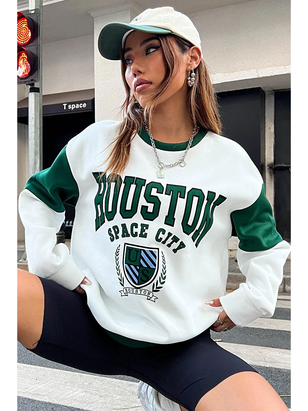 uyguntarz Beyaz Houston Baskılı Kol Detaylı Oversize Sweatshirt - 1