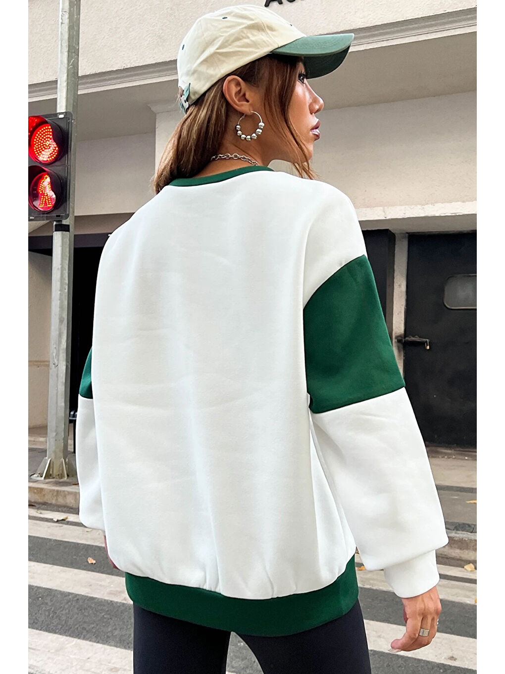 uyguntarz Beyaz Houston Baskılı Kol Detaylı Oversize Sweatshirt - 3