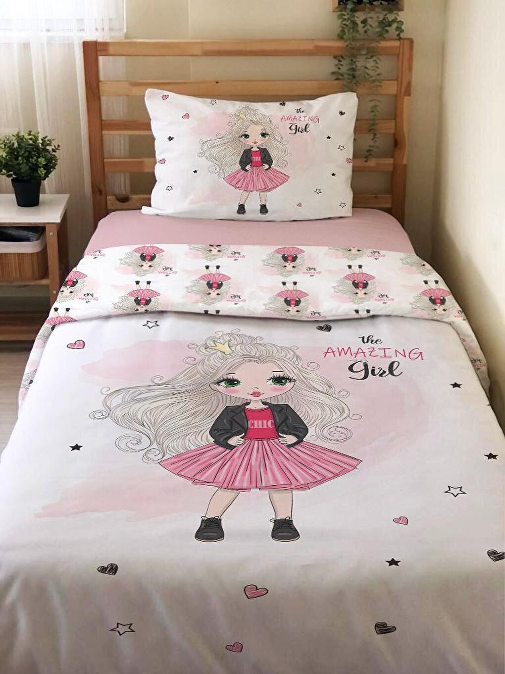 Karışık Çift Taraflı Prenses Kız Desenli Çarşafsız 2'li Takım  Tek Kişilik Nevresim Takımı 160x220 Cm