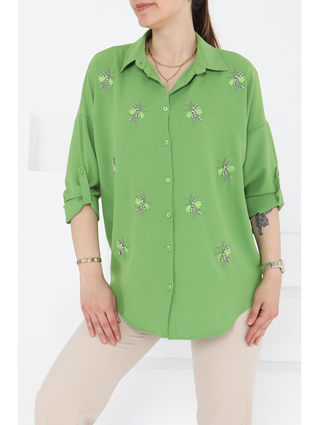 Yeşil Nakışlı İncili Gömlek Yesil - 27244-2