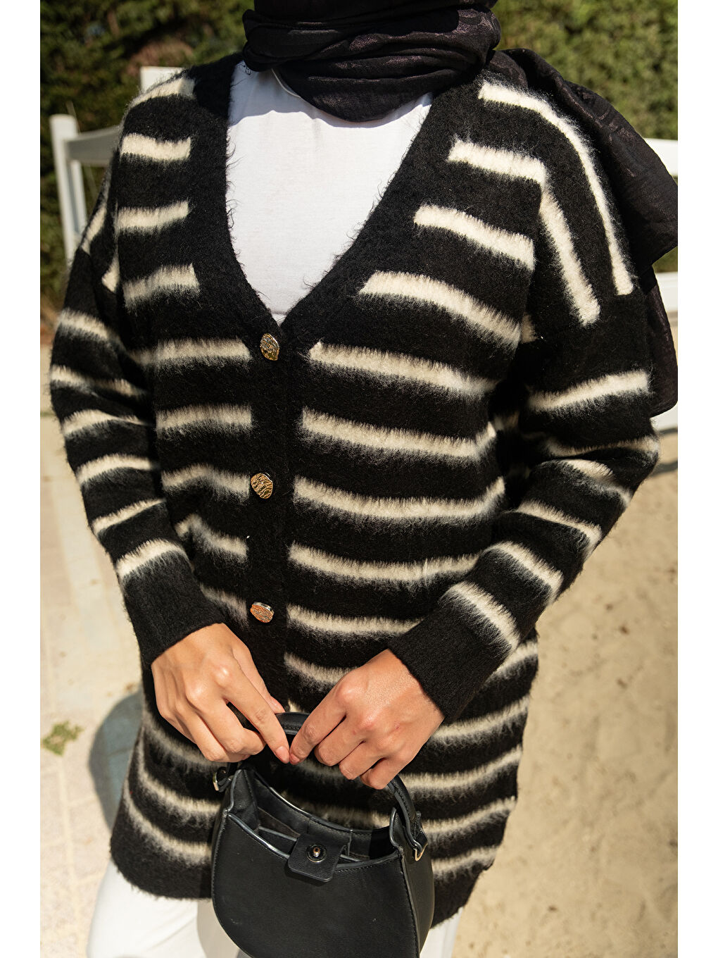 Kadın Çizgili Uzun Triko Ceket Siyah-3