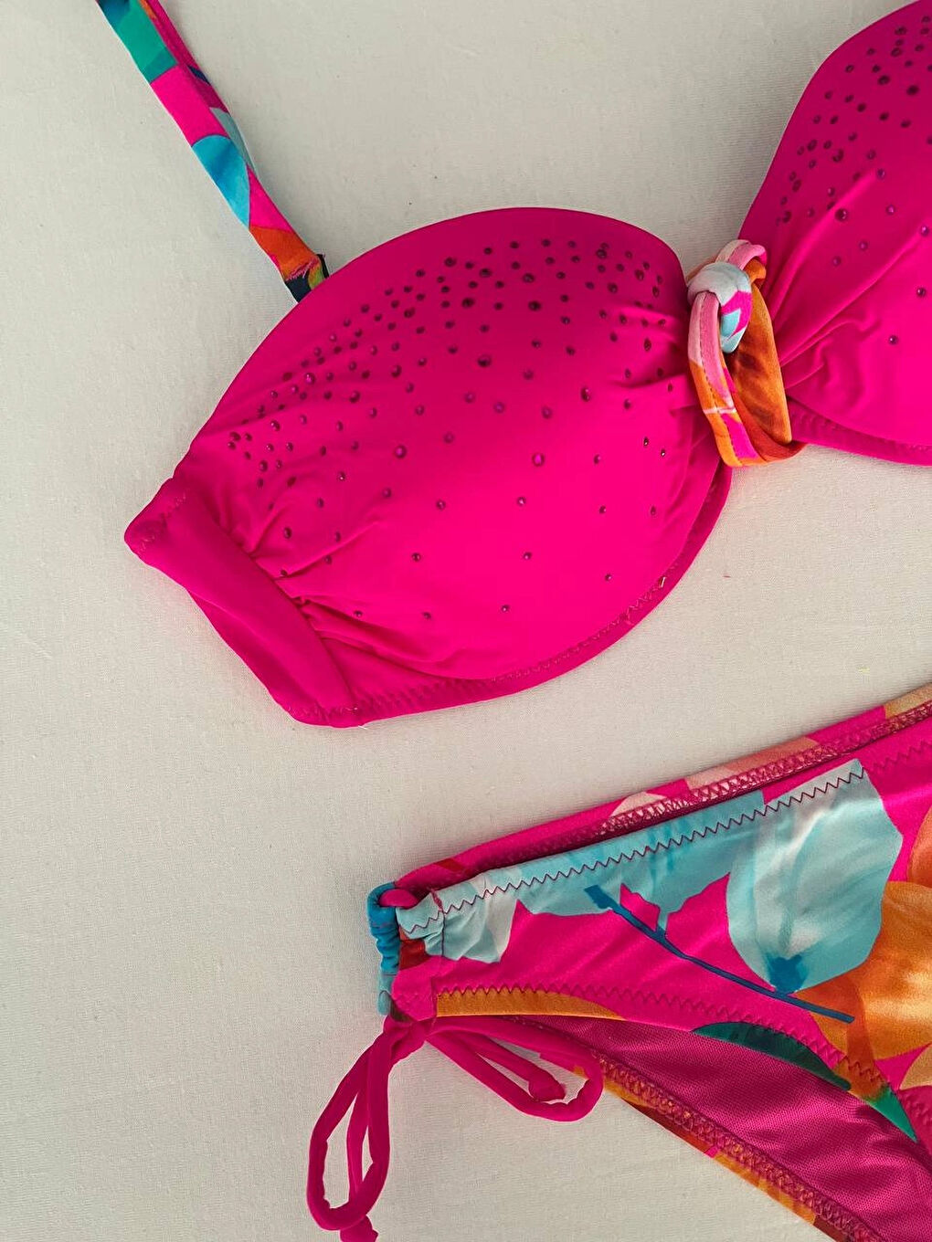 Kadın Fuşya Taş İşlemeli Astarlı Bikini Takım HZL25S-LC207-4