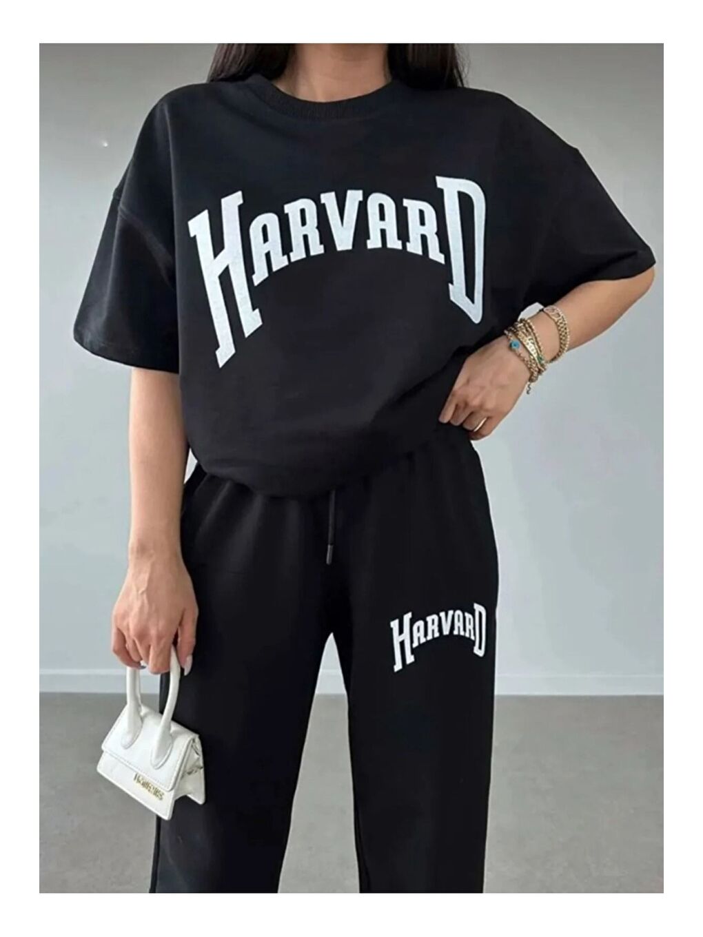 Kadın Siyah Harvard Baskılı Eşofman Tişört Takımı