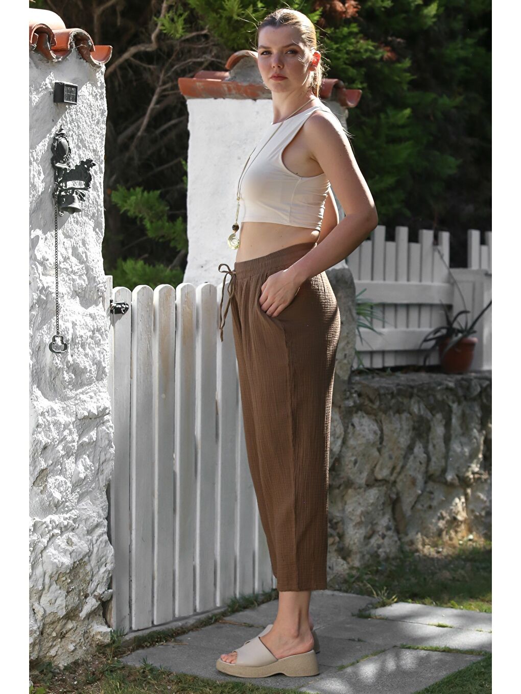 Organik Pamuk Kahverengi Cepli Lastikli Ve Bağlamalı Bel Şalvar Müslin Dokuma Pantolon 100 65-3