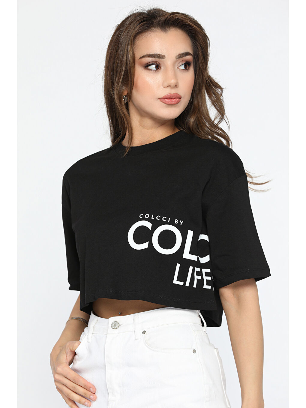 Siyah Baskılı Bisiklet Yaka Kadın Tişört-1