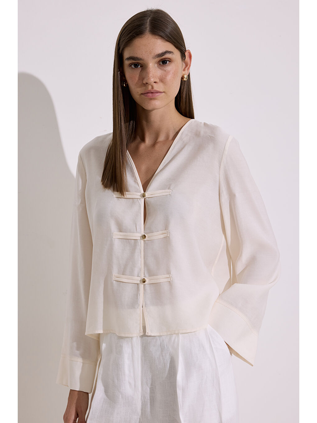 Modal Geniş Kollu Bluz Ekru-1