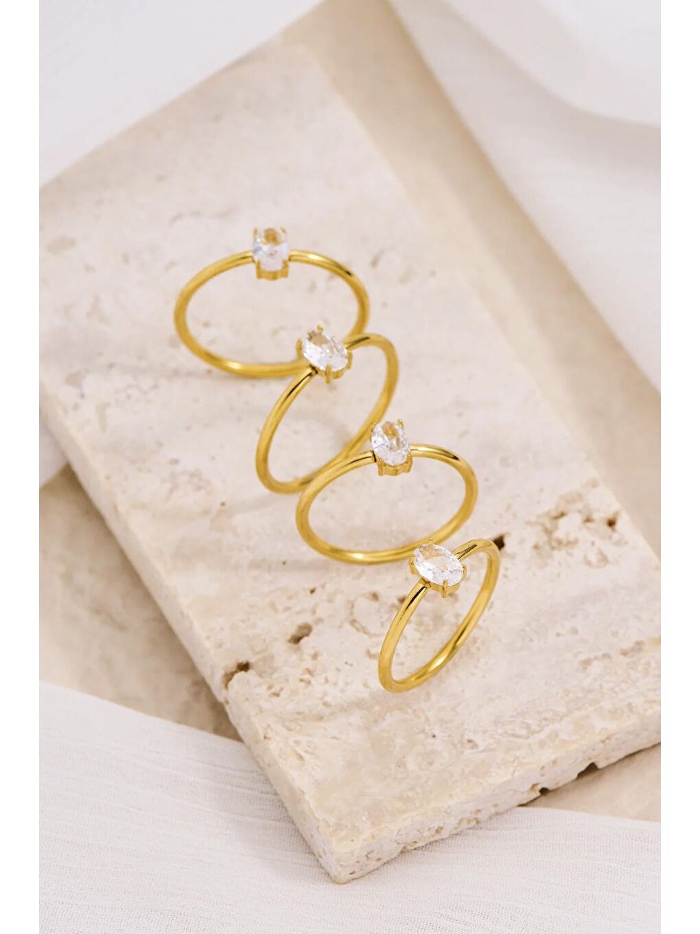 Beyaz Çelik Elips Zirkon Taşlı Minimal Yüzük Seti 2 adet-1