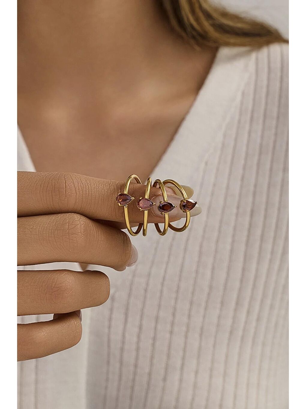 Kırmızı Çelik Damla Zirkon Taşlı Minimal Eklem Yüzük Seti 4 adet